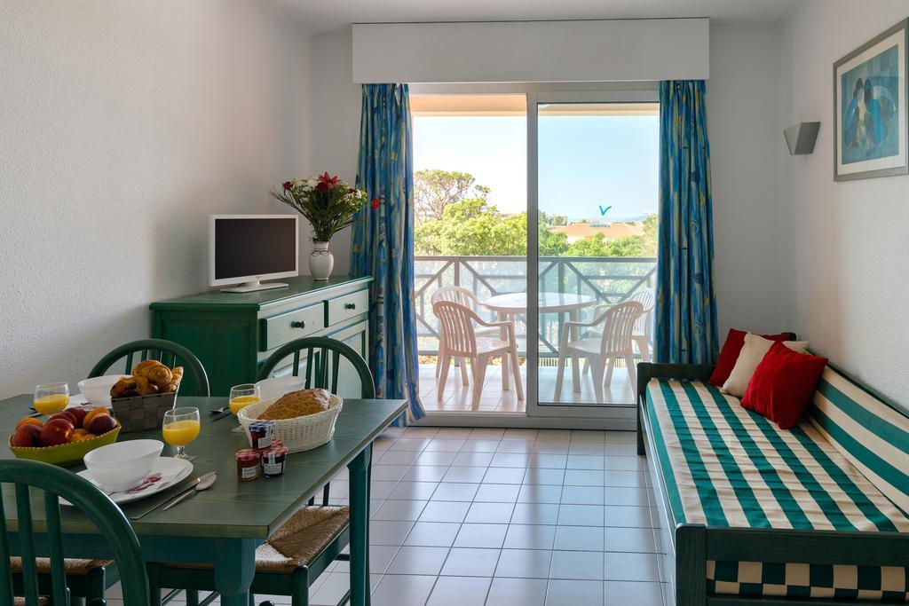 Lagrange Vacances Le Domaine Des Grands Pins Saint-Raphaël Pokój zdjęcie